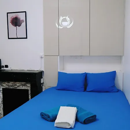 Apartment Charming Parisian At Rue Coysevox *